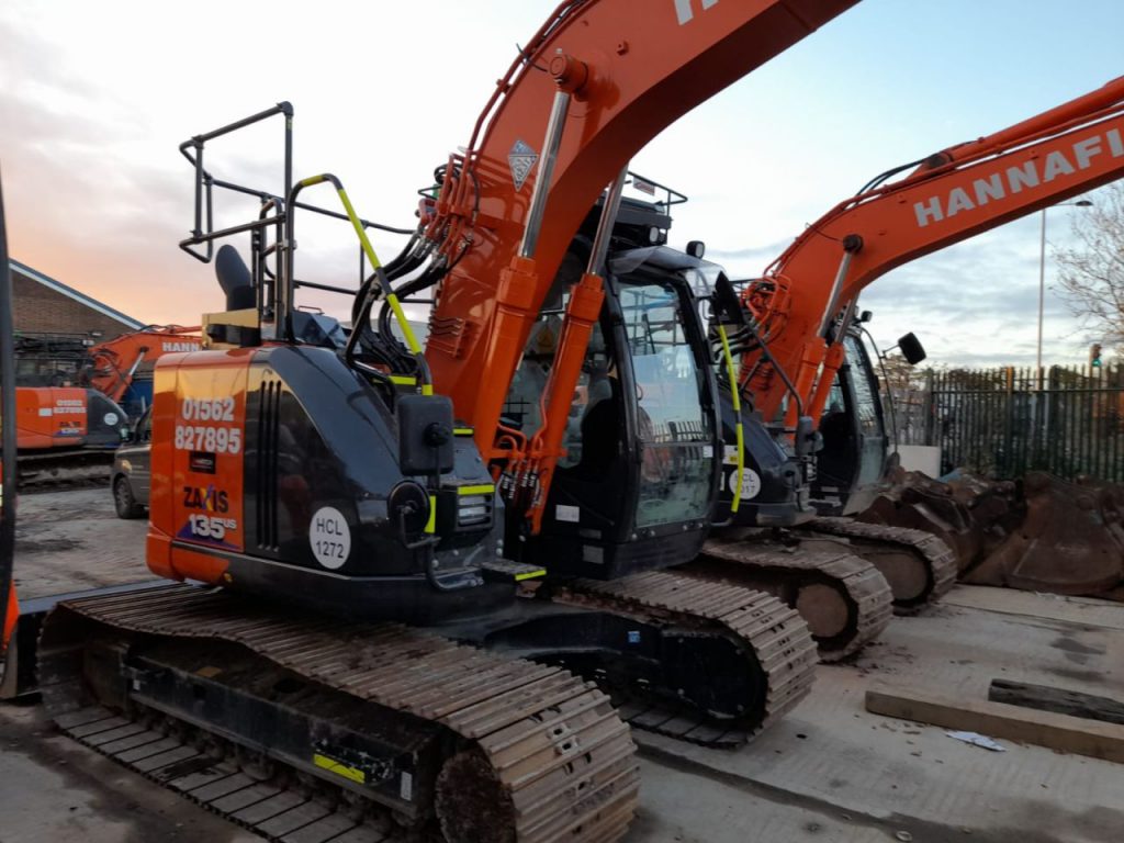 Xwatch XW2 installs carried out on a Hitachi ZX135 & Hitachi ZX225