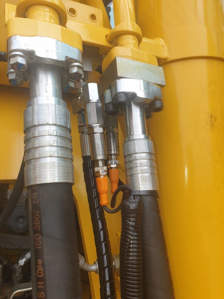 supply and install an Xwatch XW4 LMC , lorry mounted crane slew and height limiter to a Hiab with 17metres of telescoping sections for Explore Plant. 
