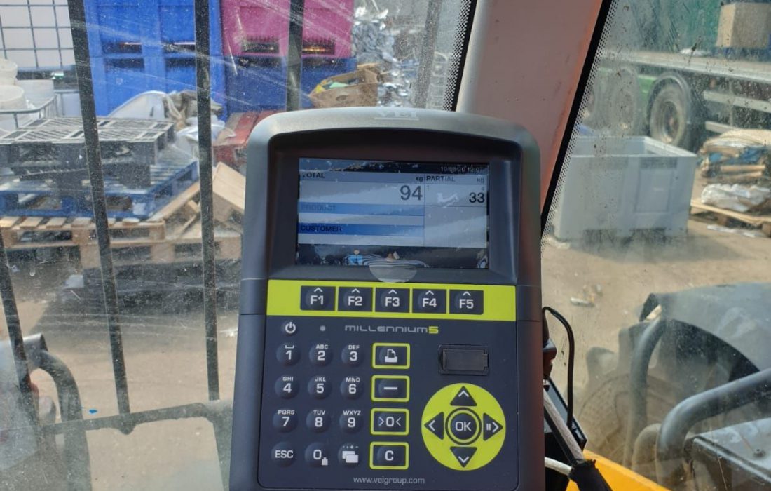 Recent install on a JCB teletruck including wireless data to the Weighbridge, customer can monitor individual and multiple loads.