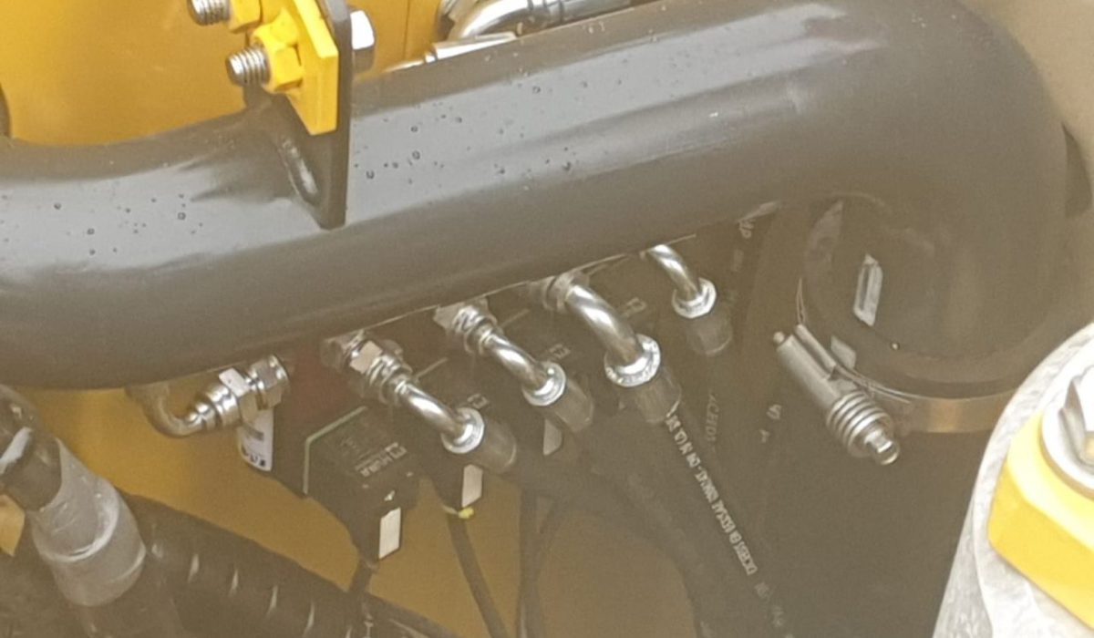 supply and install an Xwatch XW4 LMC , lorry mounted crane slew and height limiter to a Hiab with 17metres of telescoping sections for Explore Plant. 