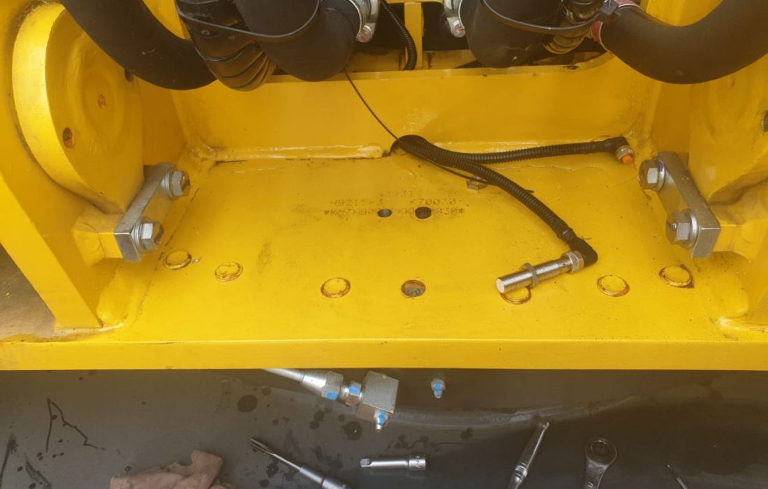 supply and install an Xwatch XW4 LMC , lorry mounted crane slew and height limiter to a Hiab with 17metres of telescoping sections for Explore Plant. 