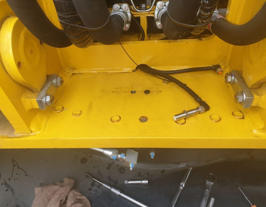 supply and install an Xwatch XW4 LMC , lorry mounted crane slew and height limiter to a Hiab with 17metres of telescoping sections for Explore Plant. 