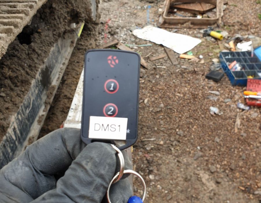 Humber Bridge as a backdrop for this Xwatch XW2 rated capacity indicator c/ w height limit on a Volvo EWR150e with TAB boom.