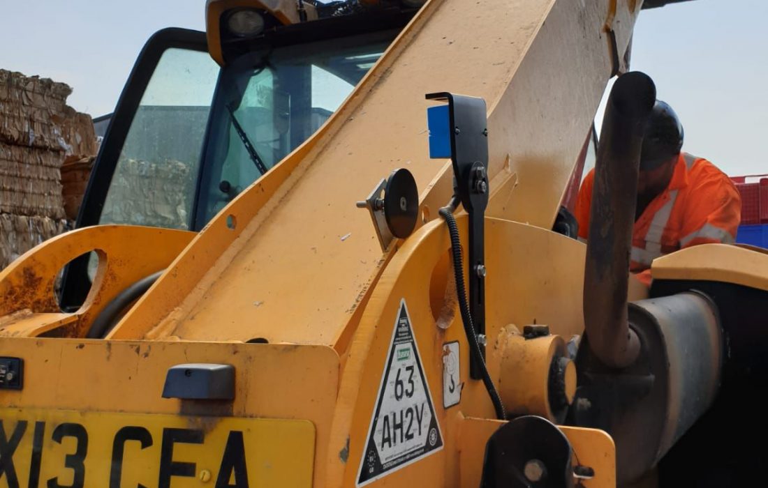 Recent install on a JCB teletruck including wireless data to the Weighbridge, customer can monitor individual and multiple loads.