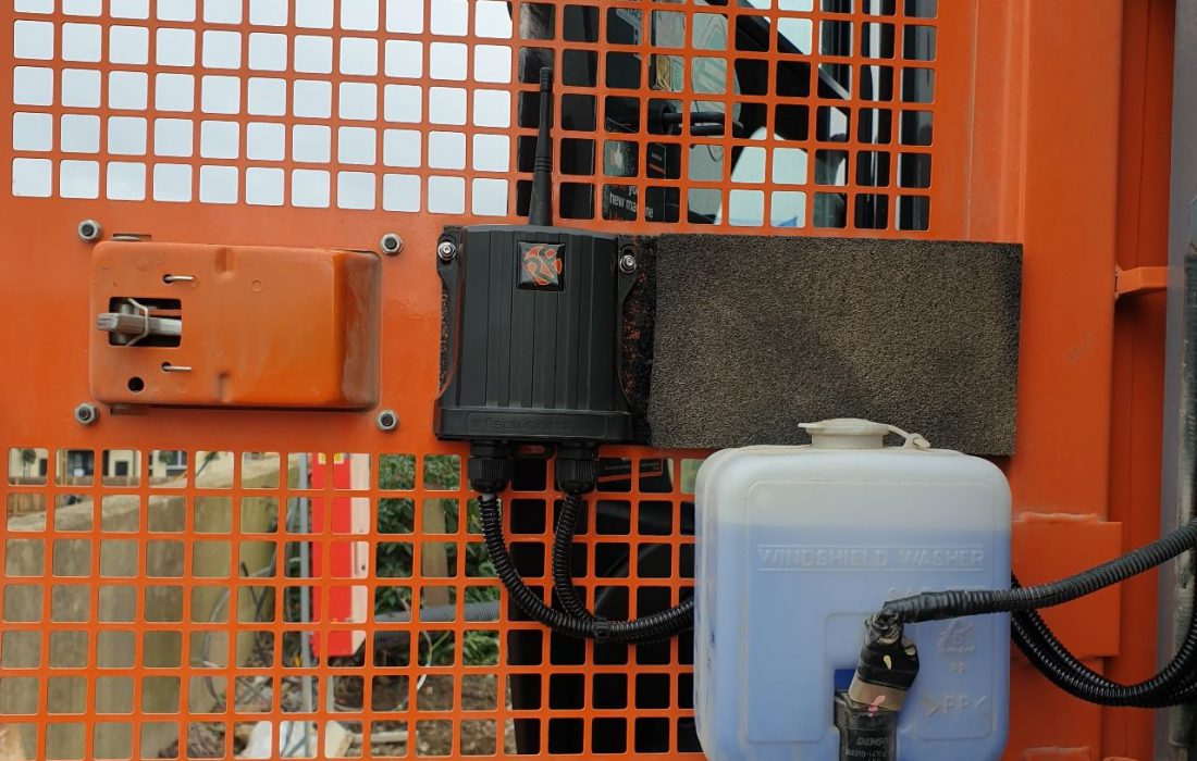 Remote deadman switch installed for Synergy Plant Hire on one of their Hitachi ZX225 at Milton Keynes Railway Station
