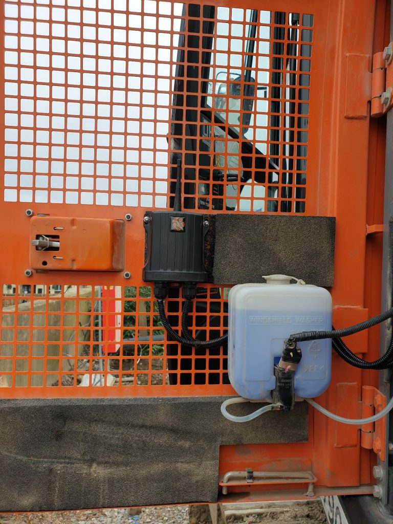 Remote deadman switch installed for Synergy Plant Hire on one of their Hitachi ZX225 at Milton Keynes Railway Station