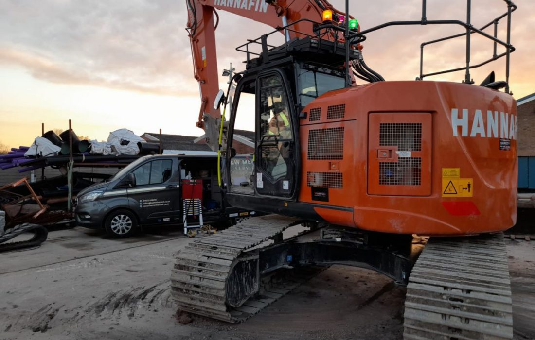 Xwatch XW2 installs carried out on a Hitachi ZX135 & Hitachi ZX225